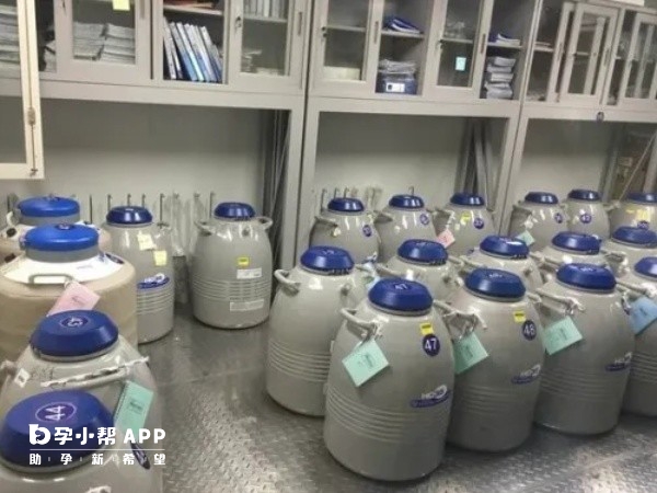 滿足一定條件的精子才能入精子庫