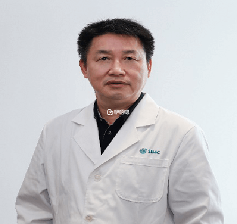 範立青醫生證件照