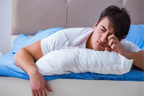 睪酮能促進男性第二性徵發育