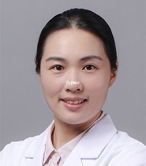 張克梅醫生照片