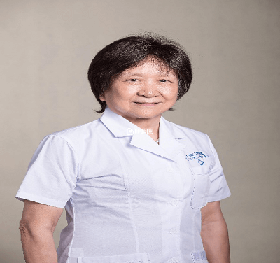 盧光琇醫生證件照