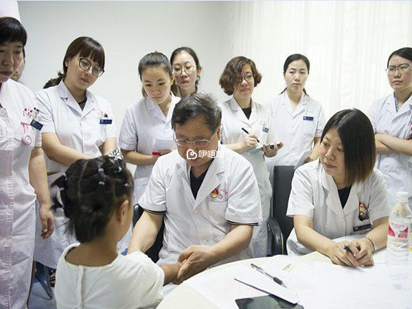 四平中心醫院醫護人員