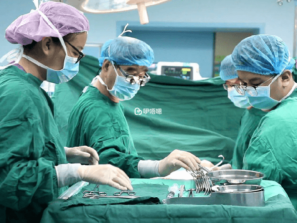 山大一院生殖中心醫生團隊