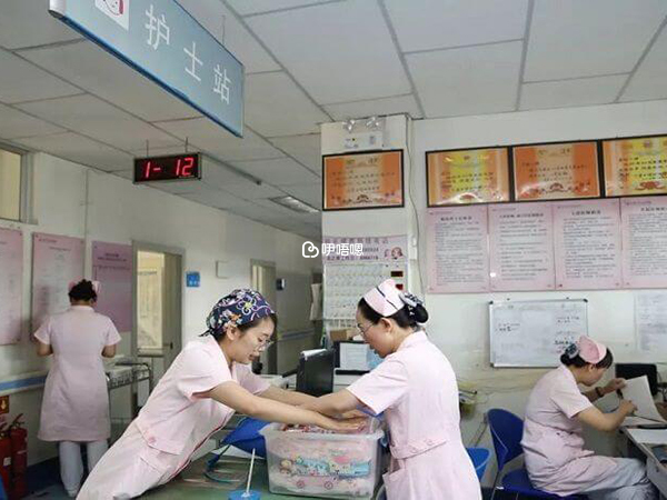 内蒙古妇幼保健院医护人员