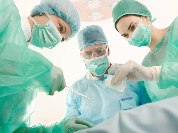 腹腔鏡手術其實不可怕