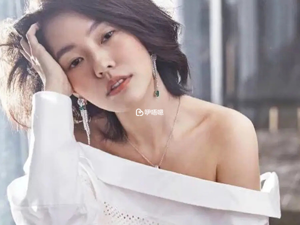 小s三胎都是生的女兒