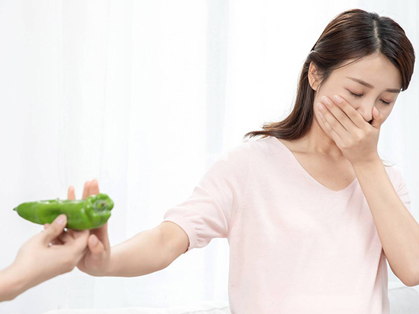 懷孕喜歡吃酸可能是兒子